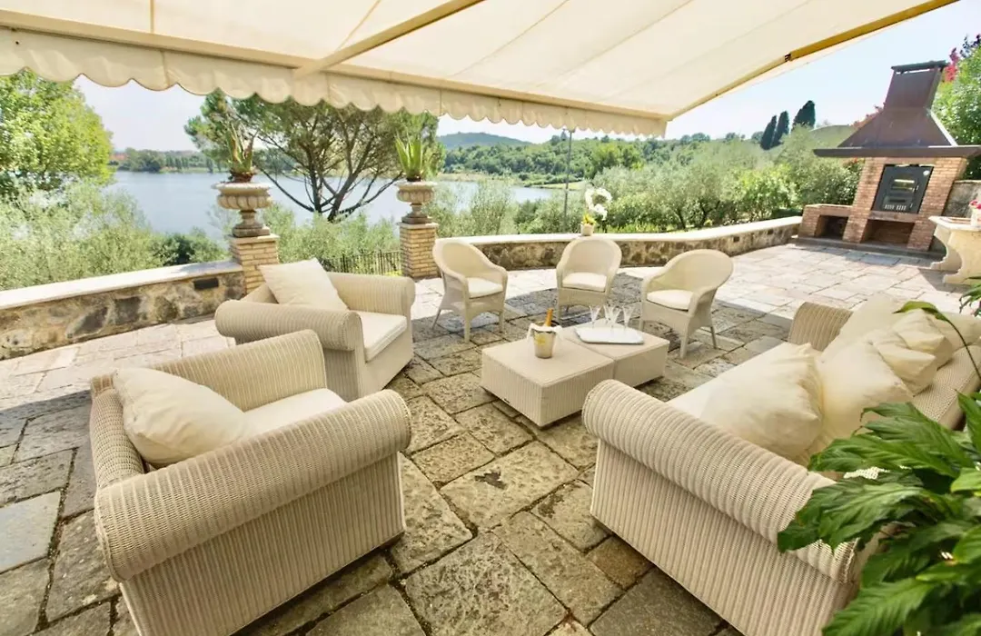 Panoramic Villa Elda At The Gates Of Rome - 35 Mins-1